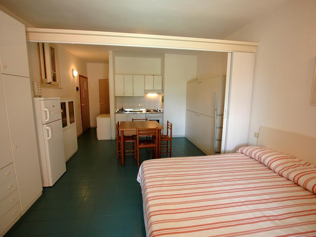 Residence Maricampo Marina di Campo Cameră foto